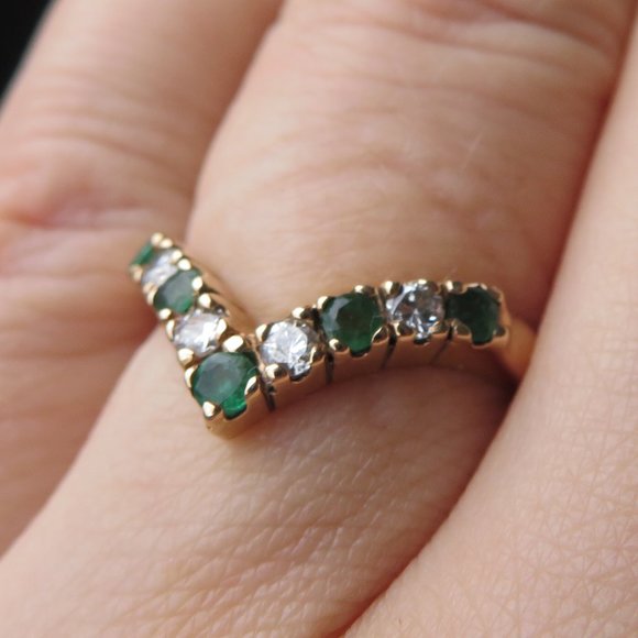 Genuine Diamonds Emeralds In Solid 14K Yellow Gold Chevron Ring - Picture 13 of 15